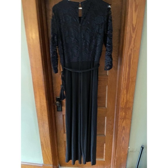 apt 9 Jumpsuit with Lace detail - Picture 5 of 6